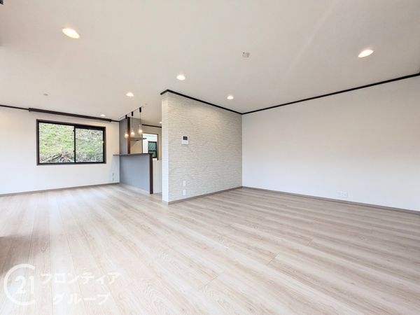 神戸市垂水区星が丘３丁目　中古一戸建て