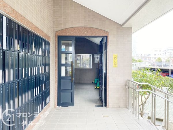 アバンドーネ西神春日台６号棟　中古マンション