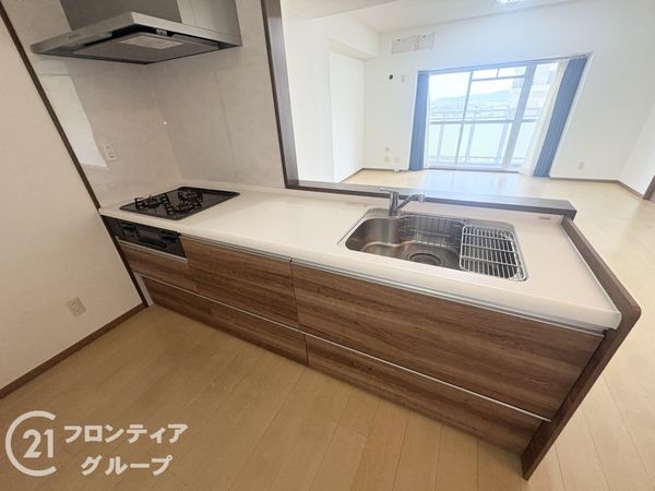 アバンドーネ西神春日台６号棟　中古マンション