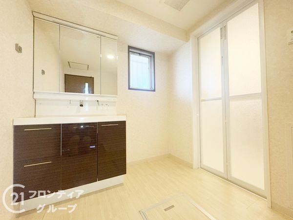 アバンドーネ西神春日台６号棟　中古マンション