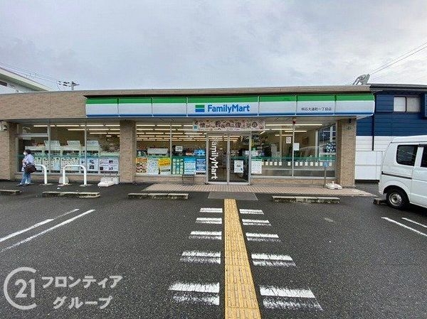 明石市大道町１丁目　新築一戸建て　１期　２号棟(ファミリーマート明石大道町一丁目店)