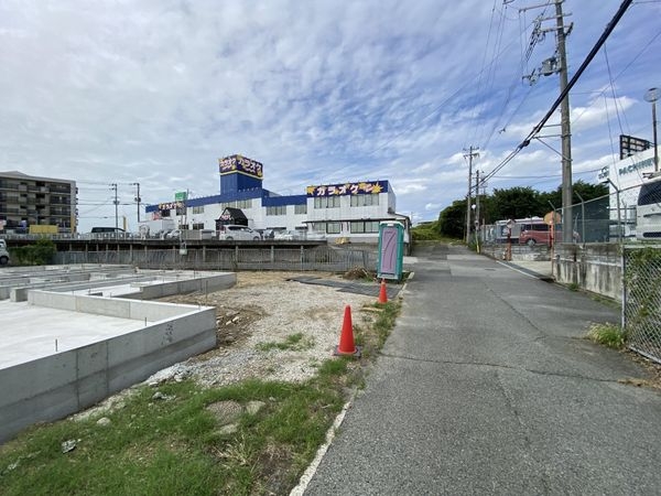 FrontierGardens　神戸市西区南別府１丁目　…