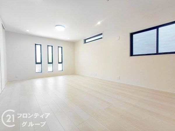 神戸市須磨区緑が丘２丁目　新築一戸建て　B号地