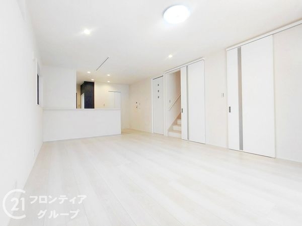 神戸市須磨区緑が丘２丁目　新築一戸建て　B号地