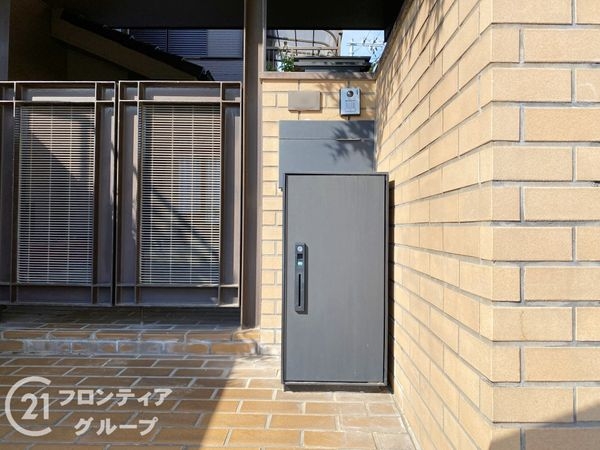明石市朝霧東町２丁目の中古一戸建て