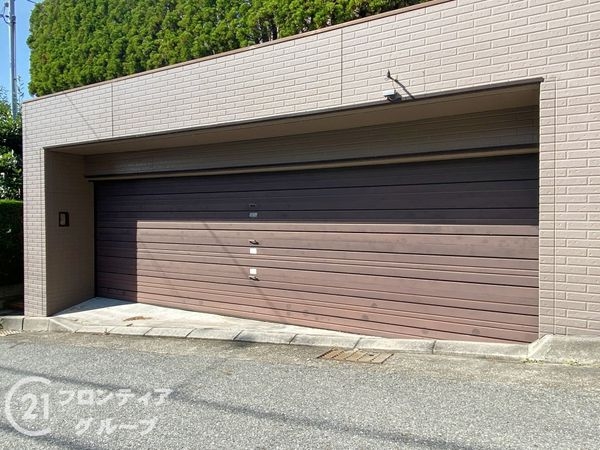 明石市朝霧東町２丁目の中古一戸建て