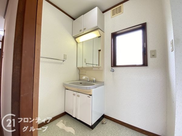 明石市魚住町金ケ崎の中古一戸建て