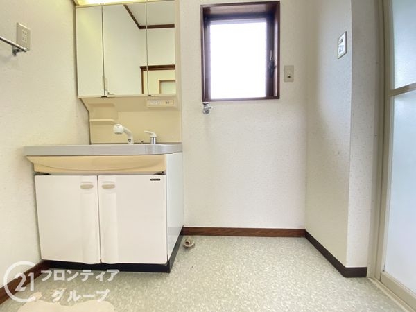 明石市魚住町金ケ崎の中古一戸建て