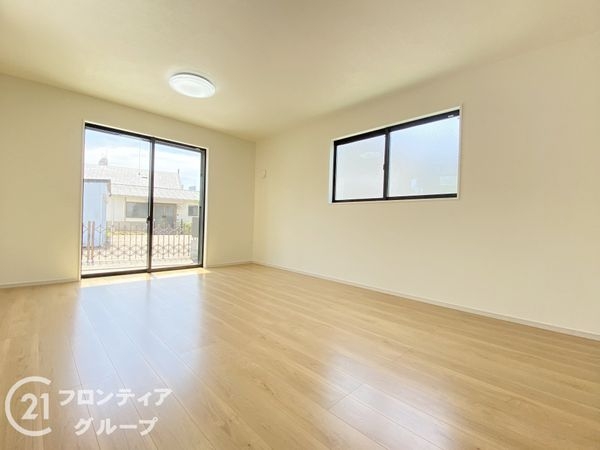 神戸市須磨区須磨本町１丁目　新築一戸建て　１期　全１区画