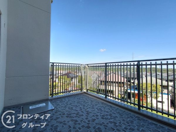 西神南ヒルズ４番館　中古マンション