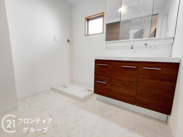 西神南ヒルズ４番館　中古マンション