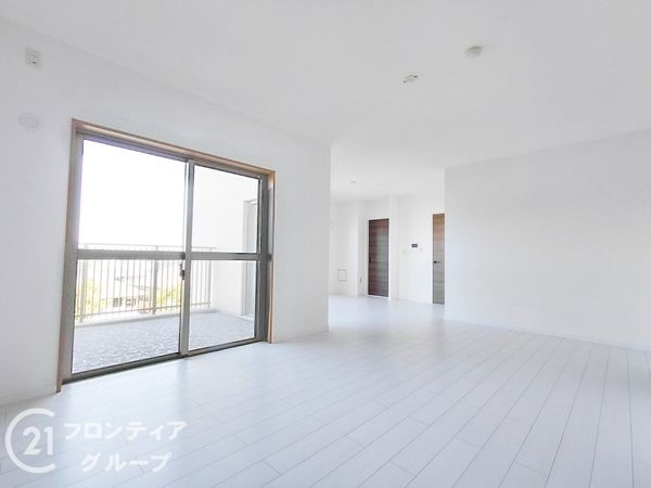 西神南ヒルズ４番館　中古マンション