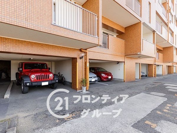 ロイヤルコーポ朝霧　中古マンション