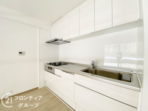 ロイヤルコーポ朝霧　中古マンション