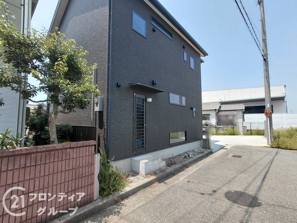 明石市魚住町西岡の中古一戸建て