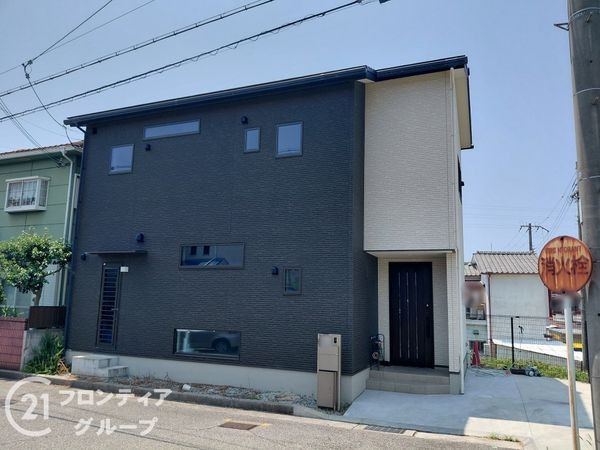 明石市魚住町西岡　中古一戸建て