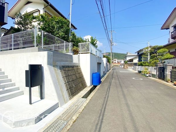 神戸市須磨区若草町２丁目　新築一戸建て　全１区画