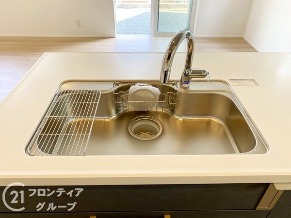 神戸市須磨区若草町２丁目　新築一戸建て　全１区画