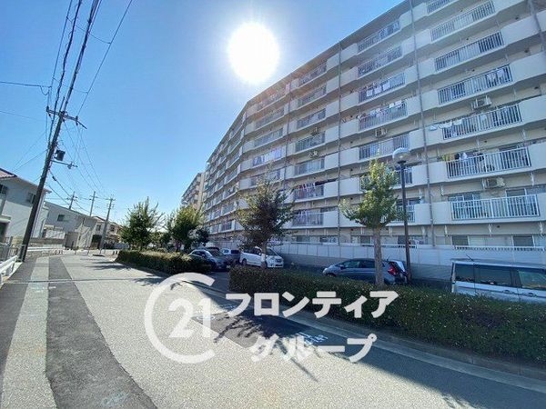 明南住宅二号棟　中古マンション