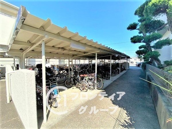明南住宅二号棟　中古マンション