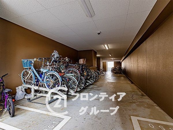 リーデンススクエア学園東町　中古マンション