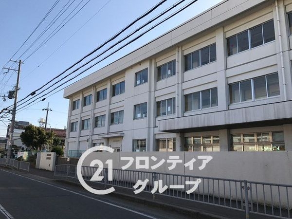 コンフォート明石宮の上Ｂ棟　中古マンション(明石市立貴崎小学校)