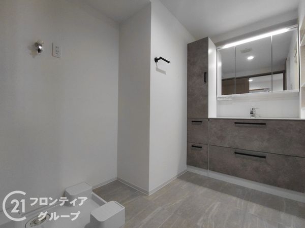 須磨パークヒルズＦ棟　中古マンション