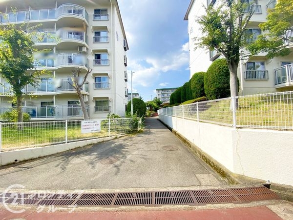 名谷１８団地７５号棟　中古マンション