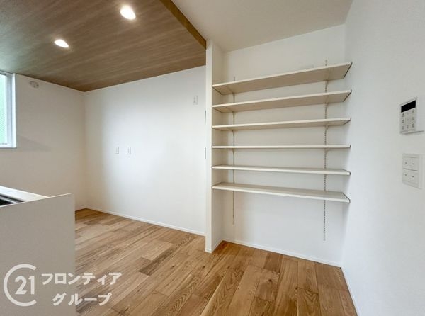 神戸市須磨区南町１丁目　新築一戸建て　１号棟