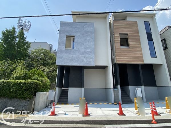 神戸市須磨区南町１丁目　新築一戸建て　１号棟