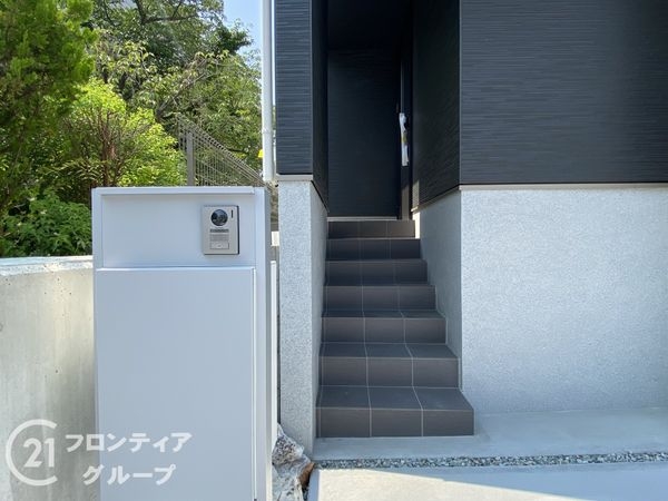 神戸市須磨区南町１丁目　新築一戸建て　１号棟
