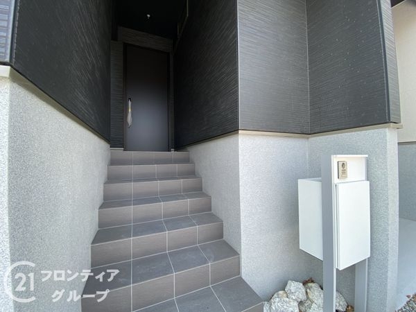神戸市須磨区南町１丁目　新築一戸建て　２号棟