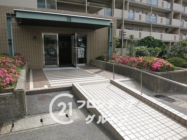 西神戸セントポリア２号館　中古マンション