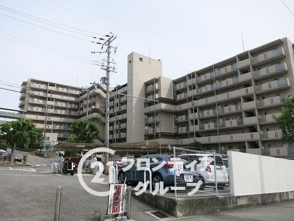 西神戸セントポリア2号館 中古マンション