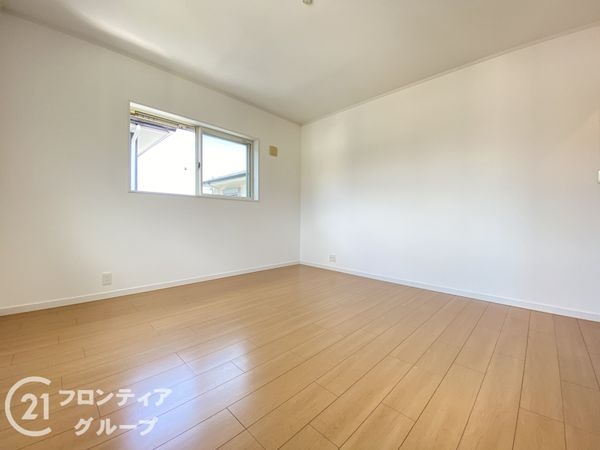 明石市二見町西二見駅前３丁目の中古一戸建て