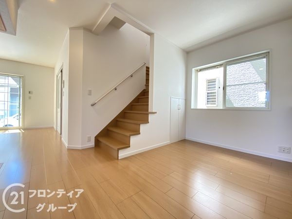 明石市二見町西二見駅前３丁目の中古一戸建て