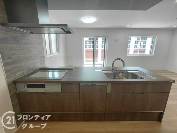 神戸市須磨区若草町３丁目　新築一戸建て　全１区画