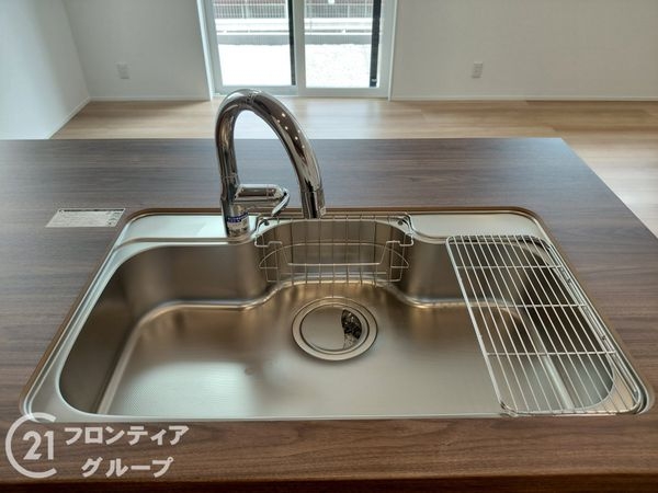 神戸市須磨区若草町３丁目　新築一戸建て　全１区画