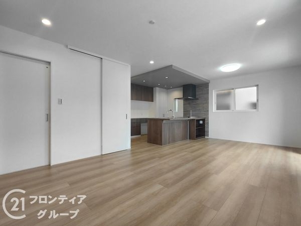 神戸市須磨区若草町３丁目　新築一戸建て　全１区画