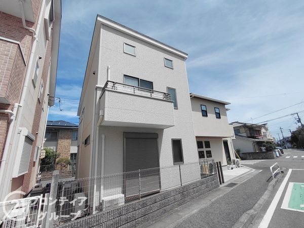 明石市西明石町3丁目 中古一戸建て