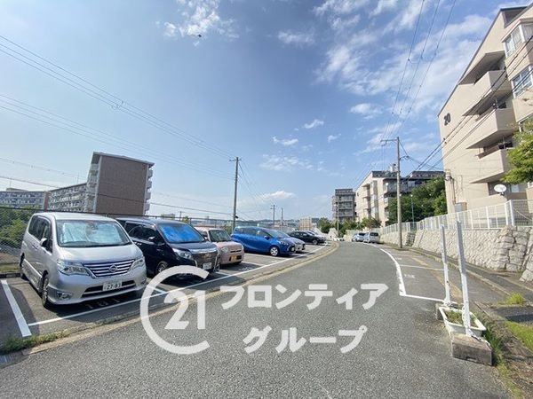 名谷竜が台東住宅１７号棟　中古マンション