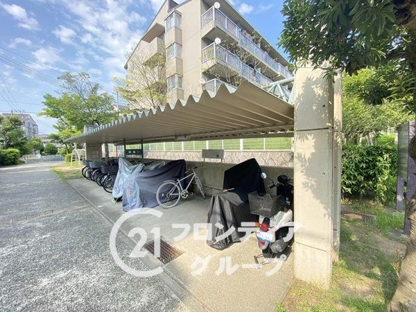 名谷竜が台東住宅１７号棟　中古マンション