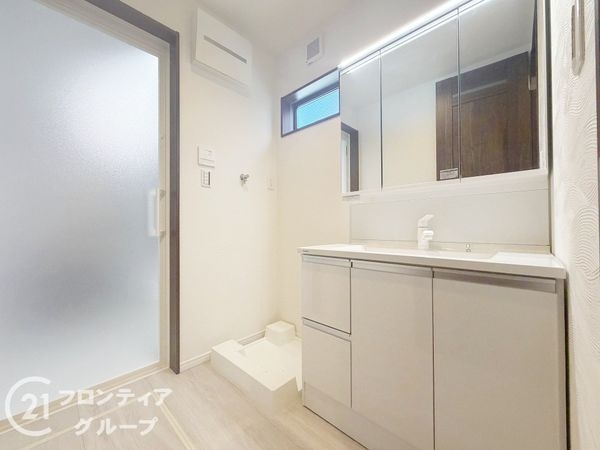 神戸市須磨区青葉町１丁目　新築一戸建て