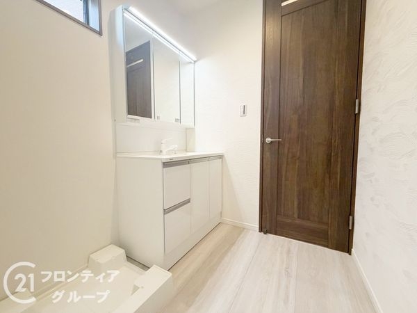 神戸市須磨区青葉町１丁目　新築一戸建て