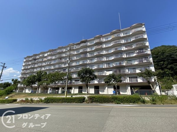 北須磨団地D2棟 中古マンション