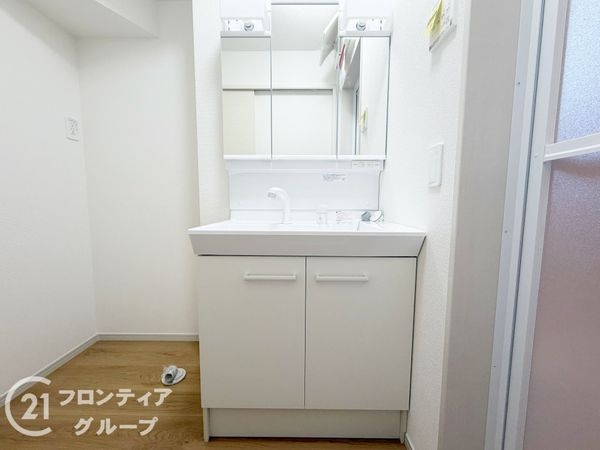 神戸市須磨区緑が丘２丁目　新築一戸建て　３期　２号棟