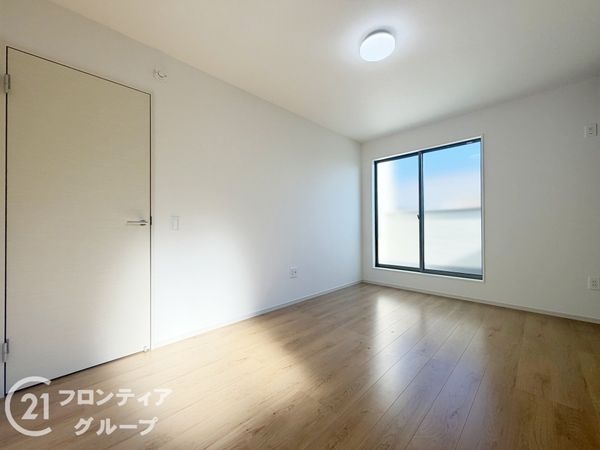 神戸市須磨区緑が丘２丁目　新築一戸建て　３期　２号棟