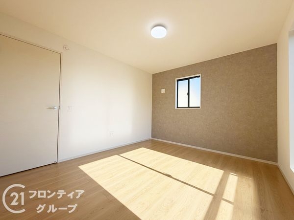 神戸市須磨区緑が丘２丁目　新築一戸建て　３期　１号棟