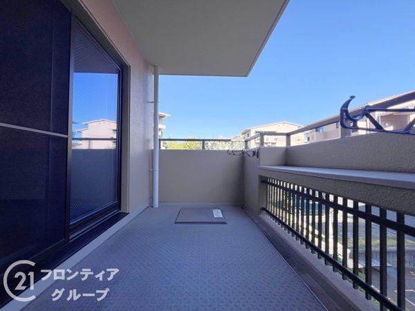 モンセーヌ西神南１号棟　中古マンション