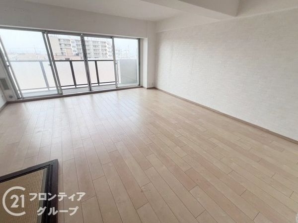 明石魚住駅前スカイマンションＡ館　中古マンション